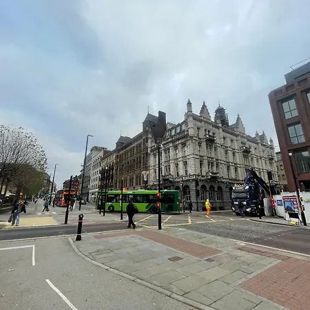 Central Leeds Apartment With Parking Available Central Station Exterior foto